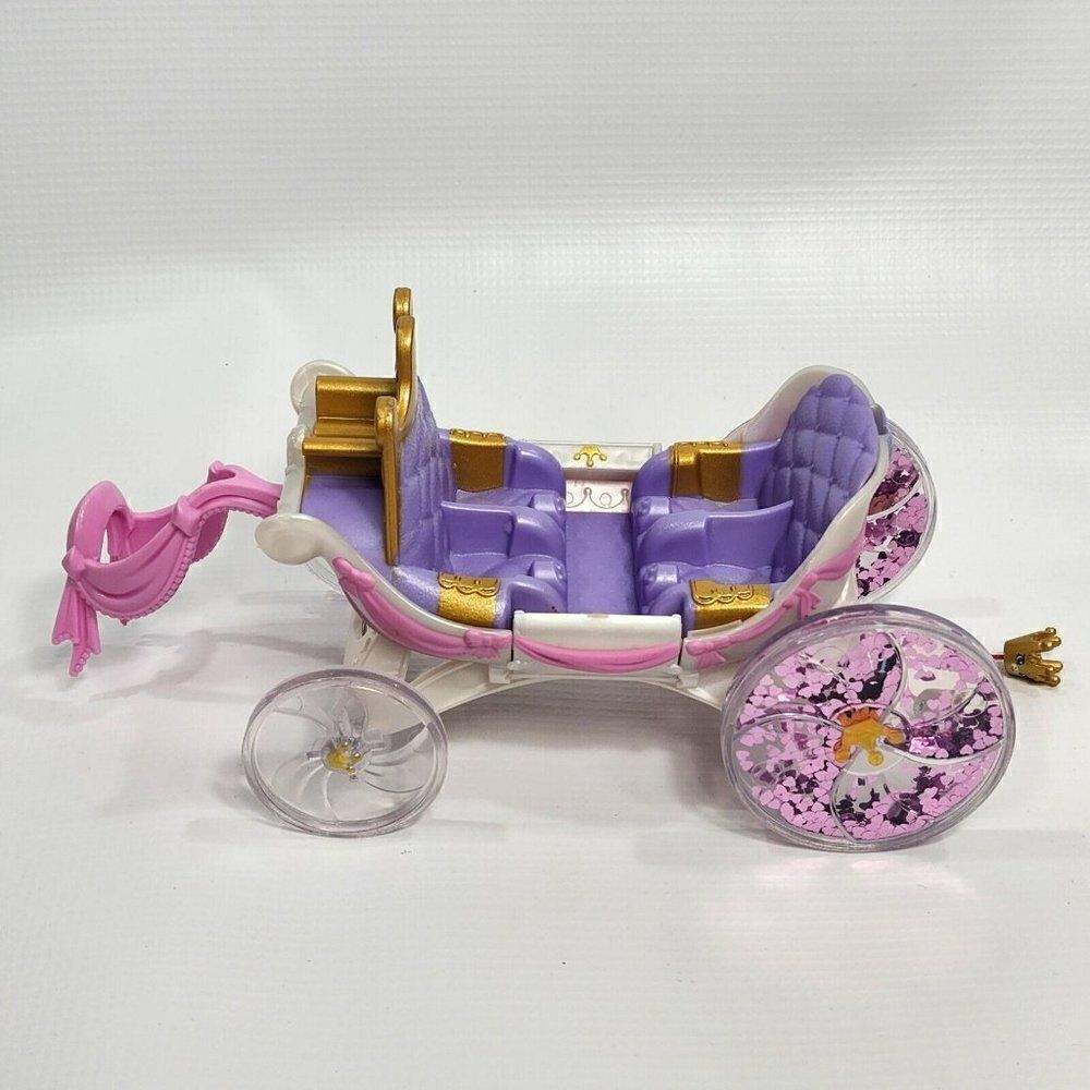 Moose Toys Happy Places Shopkins Royal Wedding Horse Carriage EUC